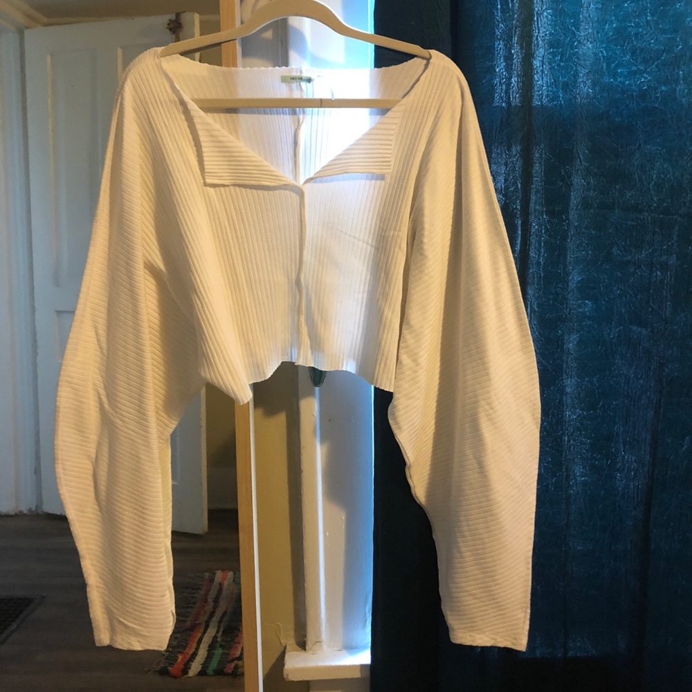 White ribbed crop top